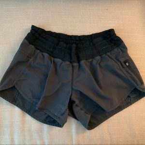 LuLu Lemon Hotty Hot Shorts